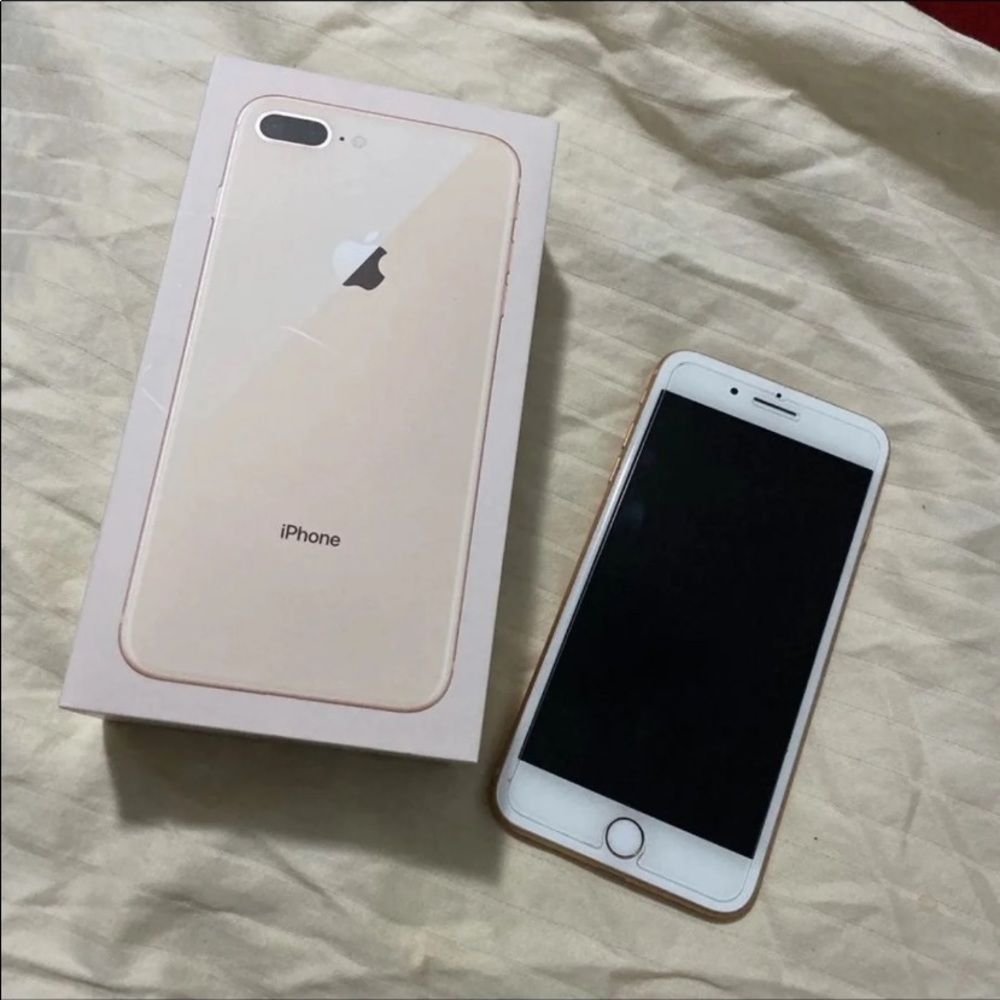 iPhone 8 Plus gold 64 GB unlocked